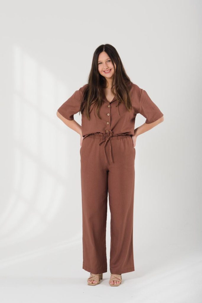 Straight pants